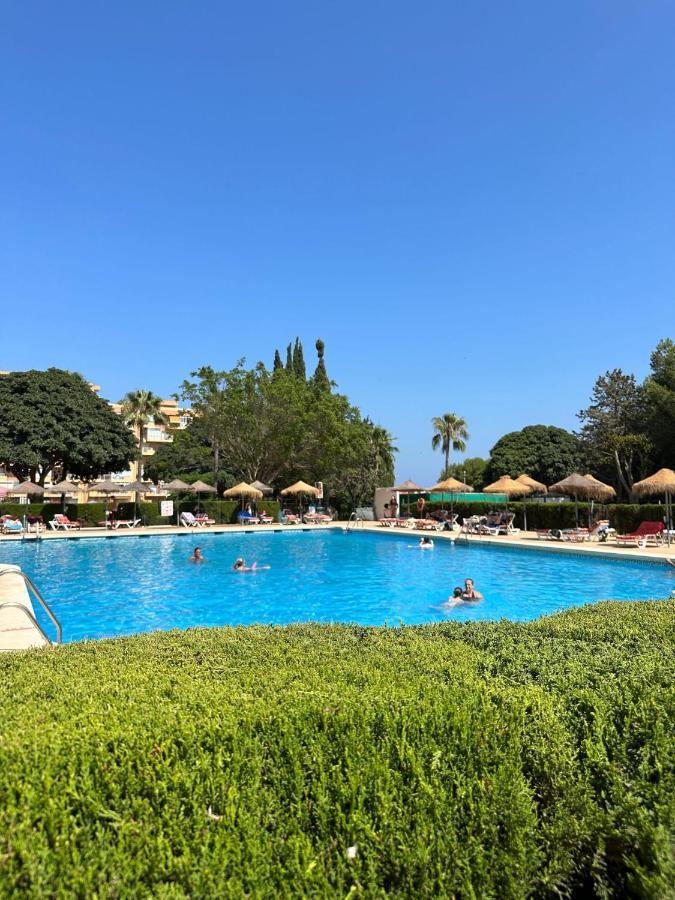 Benalmadena Inn Apartaments Malaga Ngoại thất bức ảnh