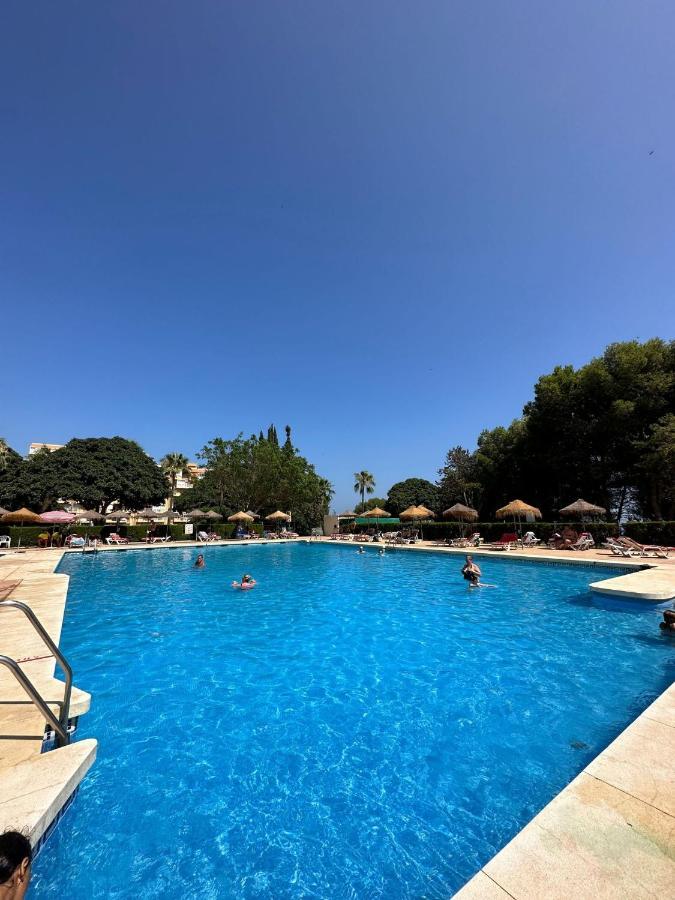 Benalmadena Inn Apartaments Malaga Ngoại thất bức ảnh