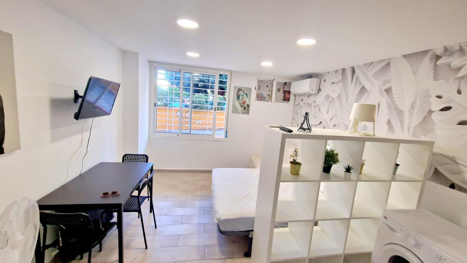 Benalmadena Inn Apartaments Malaga Ngoại thất bức ảnh